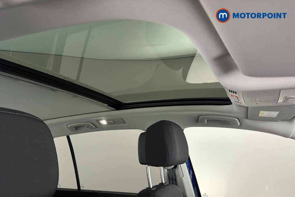 Volkswagen Touran Match Manual Petrol People Carrier - Stock Number (1675982) - 20th supplementary image