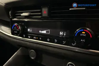 Nissan Qashqai N-Connecta Manual Petrol SUV - Stock Number (1676022) - 12th supplementary image