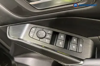 Nissan Qashqai N-Connecta Manual Petrol SUV - Stock Number (1676022) - 19th supplementary image