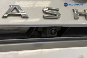 Nissan Qashqai N-Connecta Manual Petrol SUV - Stock Number (1676022) - 37th supplementary image