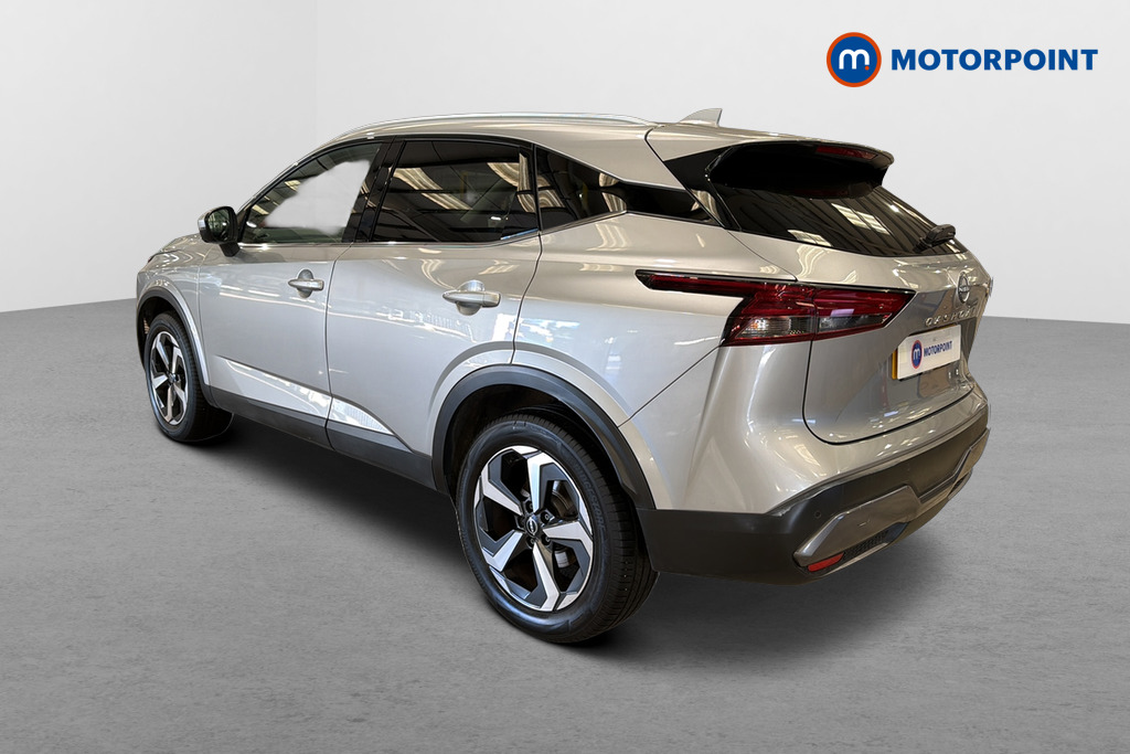 Nissan Qashqai N-Connecta Manual Petrol SUV - Stock Number (1676022) - Drivers side rear corner