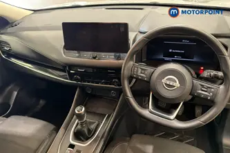 Nissan Qashqai N-Connecta Manual Petrol SUV - Stock Number (1676022) - 1st supplementary image