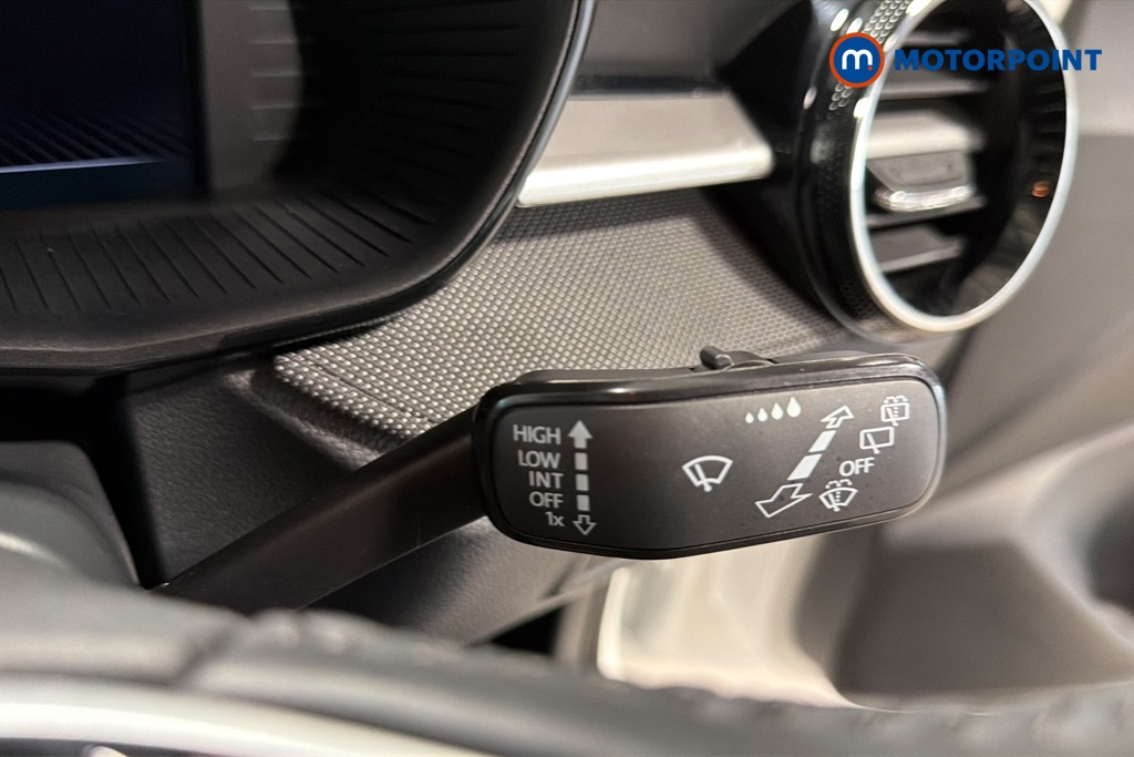 Skoda Fabia Design Edition Manual Petrol Hatchback - Stock Number (1676318) - 6th supplementary image