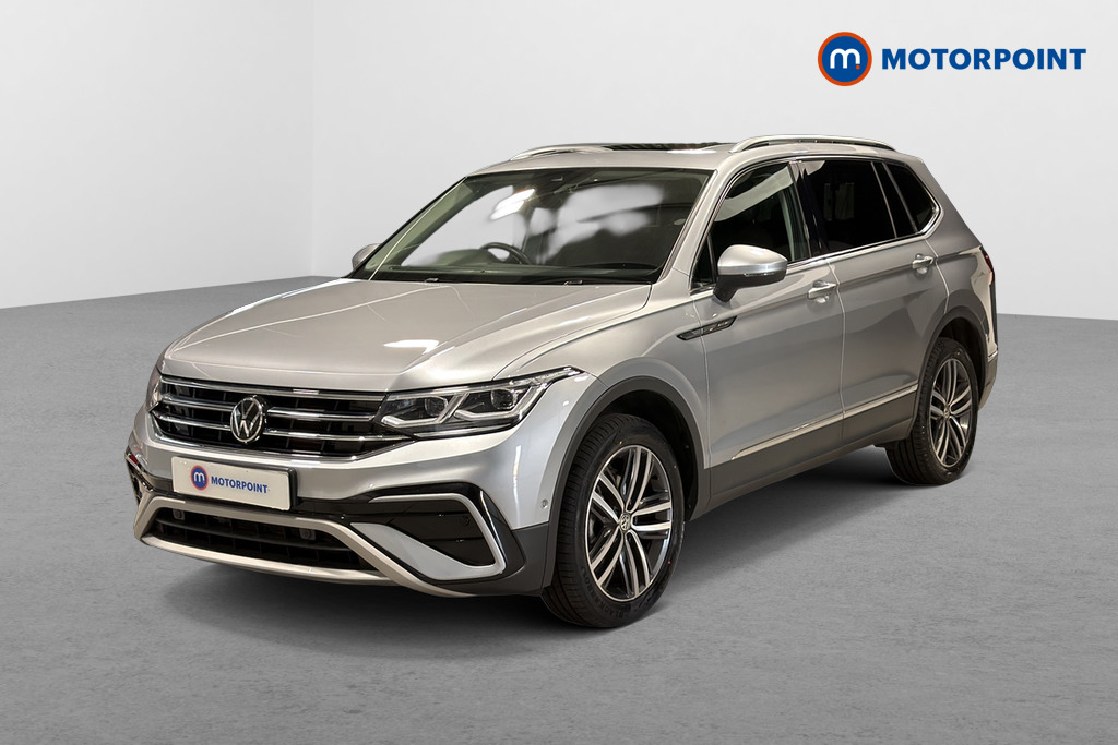 Volkswagen Tiguan Allspace R-Line Automatic Petrol SUV - Stock Number (1676339) - Passenger side front corner
