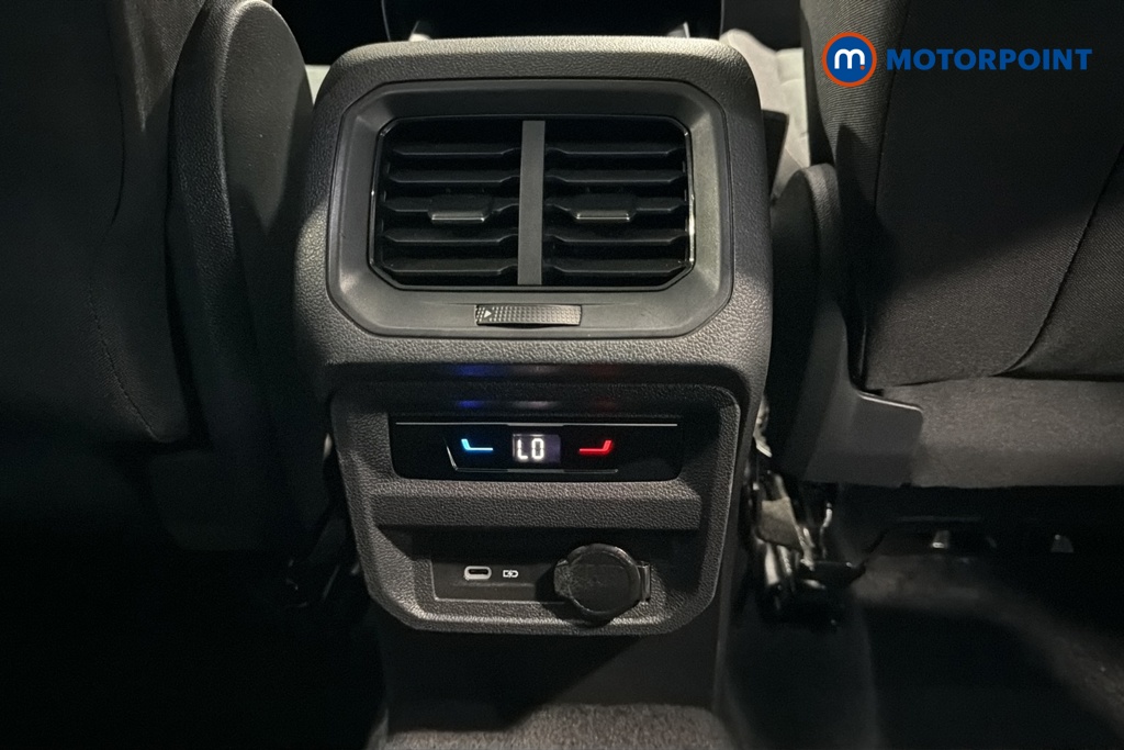 Volkswagen Tiguan Allspace R-Line Automatic Petrol SUV - Stock Number (1676339) - 28th supplementary image