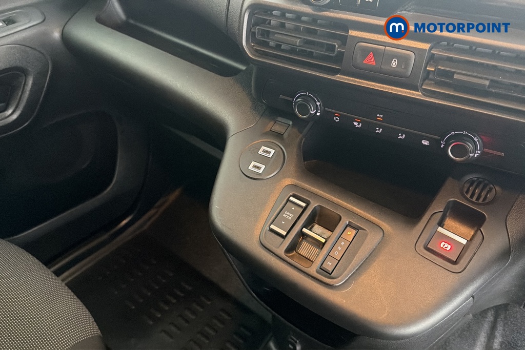 Peugeot Partner Professional Automatic Diesel Panel Van - Stock Number (1677220) - 15th supplementary image