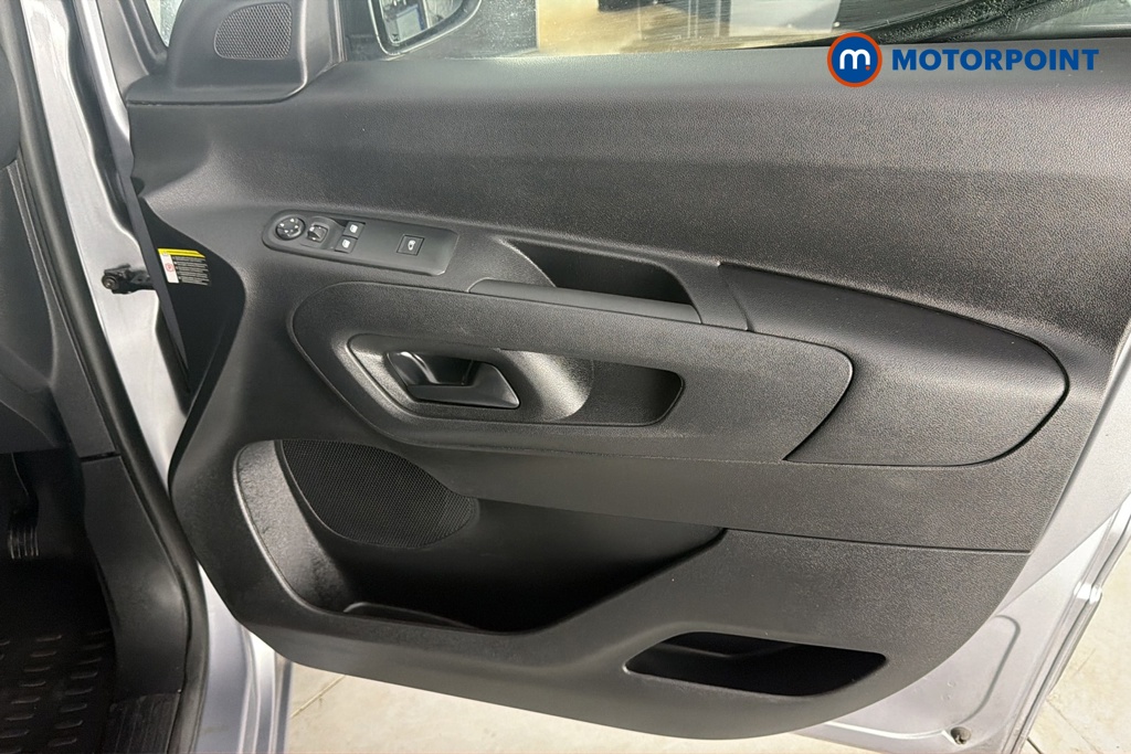 Peugeot Partner Professional Automatic Diesel Panel Van - Stock Number (1677220) - 18th supplementary image