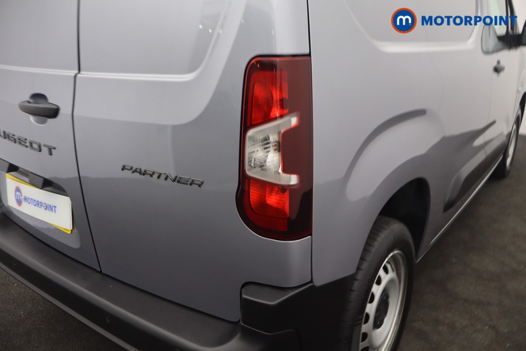Peugeot Partner Professional Automatic Diesel Panel Van - Stock Number (1677222) - 3rd supplementary image