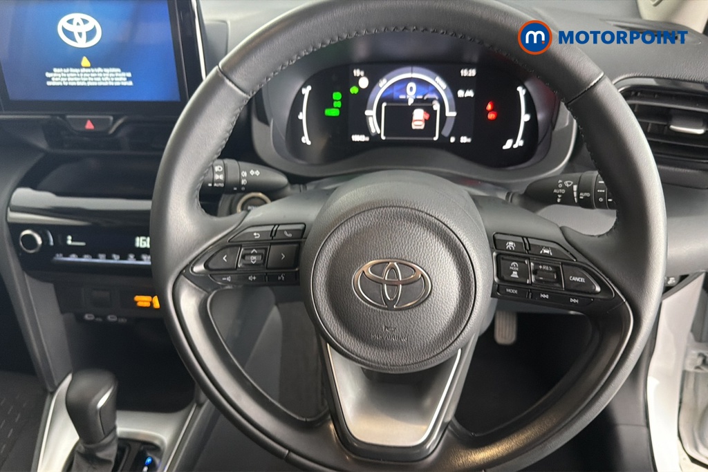 Toyota Yaris Cross Icon Automatic Petrol-Electric Hybrid Estate - Stock Number (1677588) - 2nd supplementary image