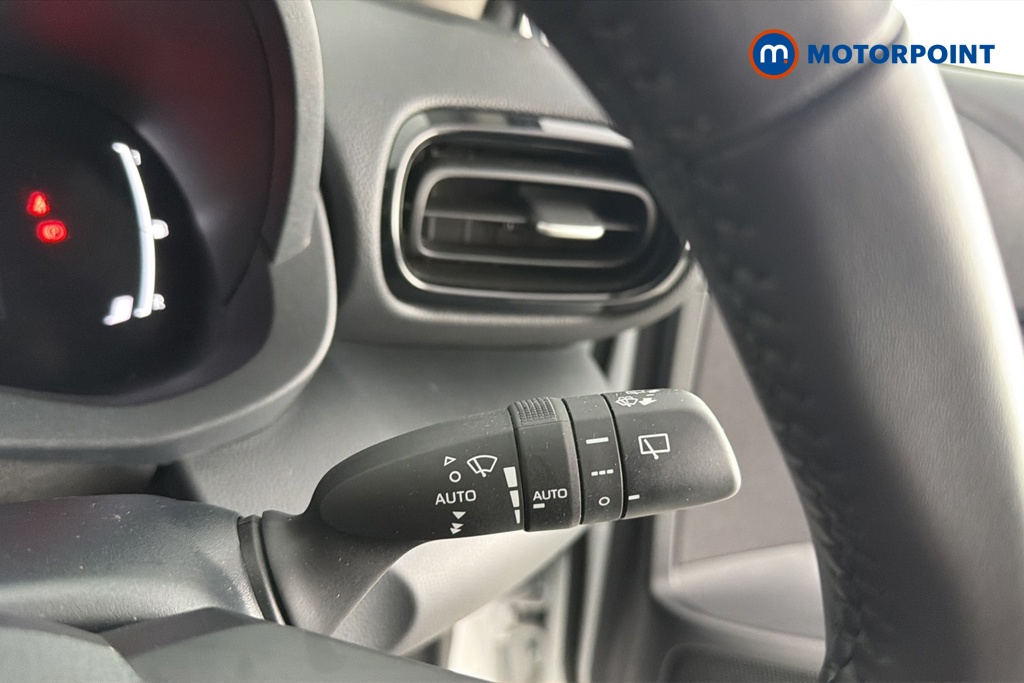 Toyota Yaris Cross Icon Automatic Petrol-Electric Hybrid Estate - Stock Number (1677588) - 6th supplementary image