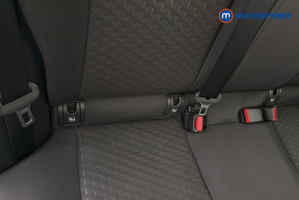 Toyota Yaris Cross Icon Automatic Petrol-Electric Hybrid Estate - Stock Number (1677588) - 27th supplementary image