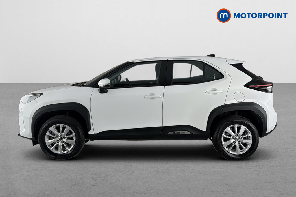 Toyota Yaris Cross Icon Automatic Petrol-Electric Hybrid Estate - Stock Number (1677588) - Drivers side