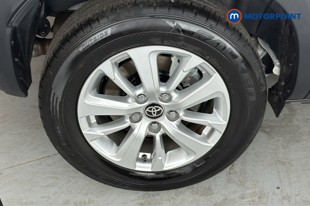 Toyota Yaris Cross Icon Automatic Petrol-Electric Hybrid Estate - Stock Number (1677588) - 46th supplementary image