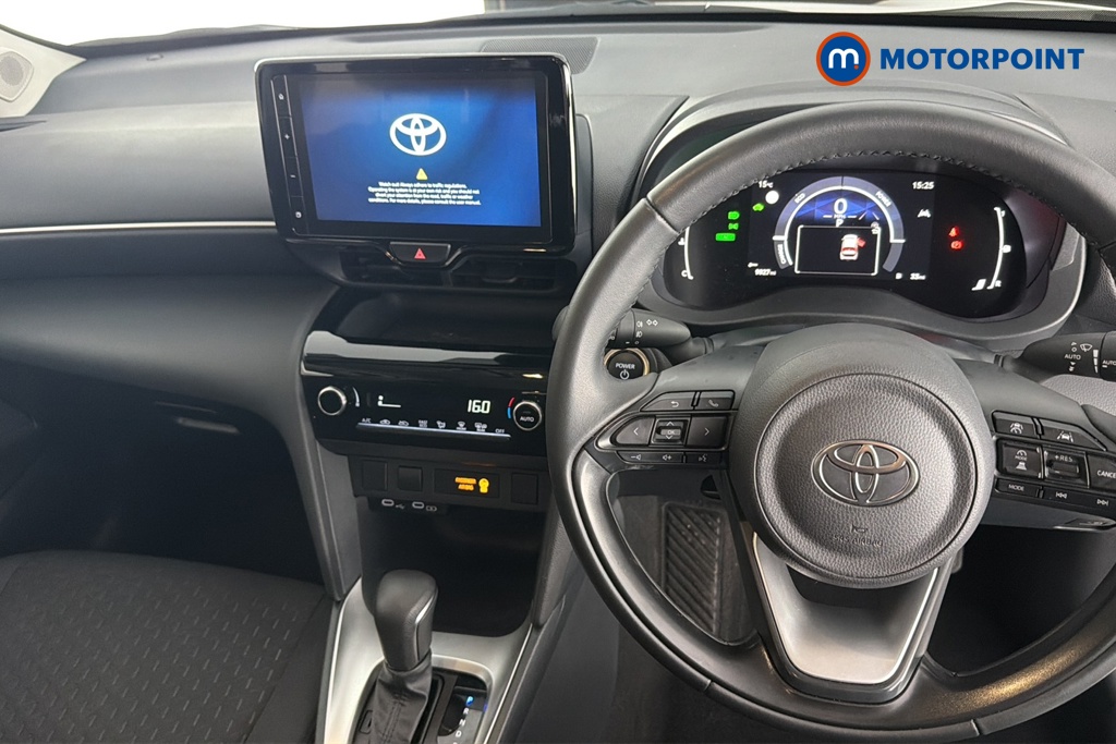 Toyota Yaris Cross Icon Automatic Petrol-Electric Hybrid Estate - Stock Number (1677588) - 1st supplementary image