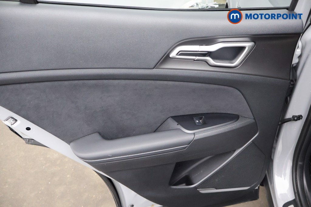 KIA Sportage Gt-Line Automatic Petrol-Electric Hybrid SUV - Stock Number (1677737) - 27th supplementary image