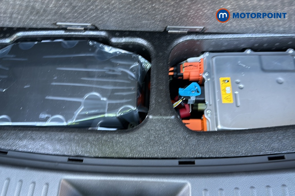 Chery Tiggo 8 Summit Automatic Petrol Plug-In Hybrid SUV - Stock Number (1678312) - 33rd supplementary image