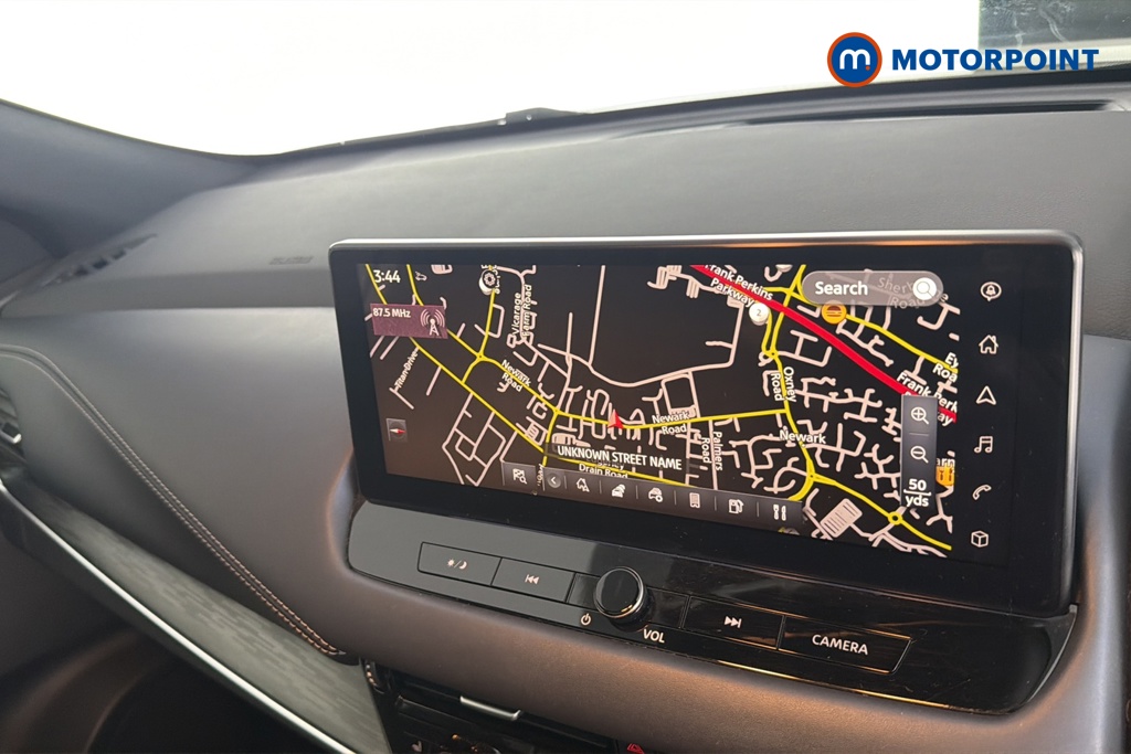 Nissan Qashqai Tekna Manual Petrol SUV - Stock Number (1678428) - 9th supplementary image