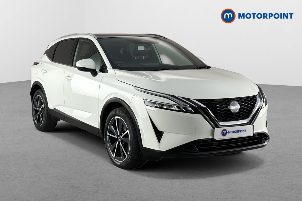 Nissan Qashqai Tekna Manual Petrol SUV - Stock Number (1678428) - Drivers side front corner