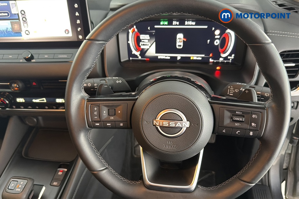 Nissan Qashqai N-Connecta Automatic Petrol SUV - Stock Number (1678430) - 2nd supplementary image