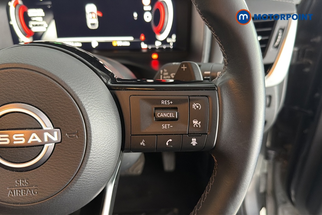 Nissan Qashqai N-Connecta Automatic Petrol SUV - Stock Number (1678430) - 3rd supplementary image