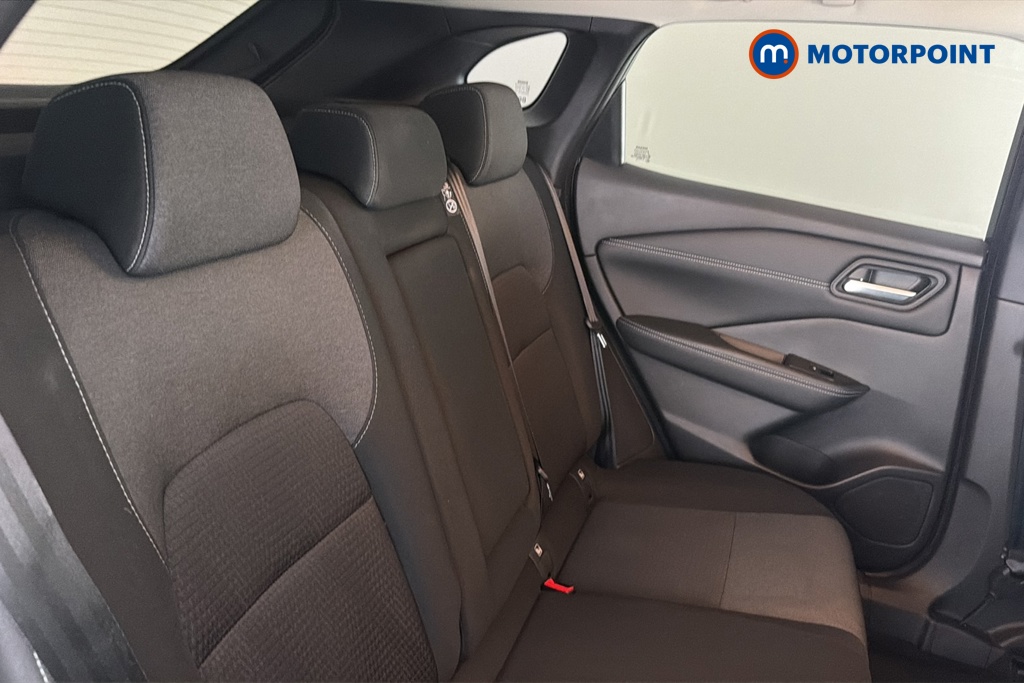 Nissan Qashqai N-Connecta Automatic Petrol SUV - Stock Number (1678430) - 25th supplementary image