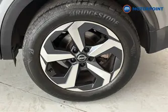 Nissan Qashqai N-Connecta Automatic Petrol SUV - Stock Number (1678430) - 45th supplementary image
