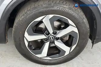 Nissan Qashqai N-Connecta Automatic Petrol SUV - Stock Number (1678430) - 47th supplementary image