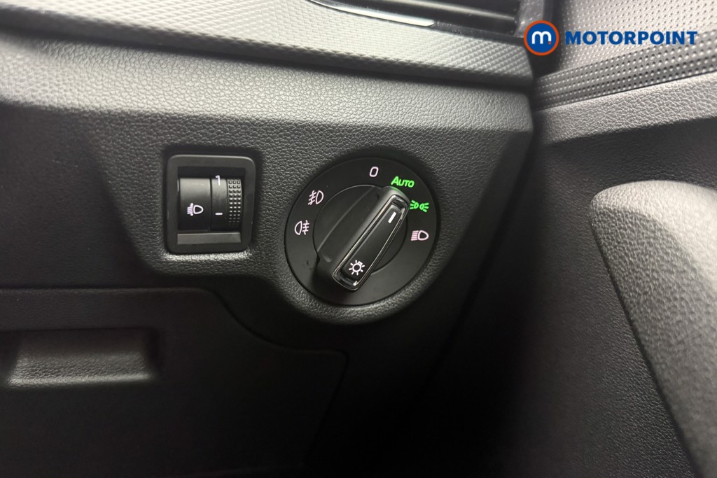 Skoda Scala SE Manual Petrol Hatchback - Stock Number (1678503) - 17th supplementary image