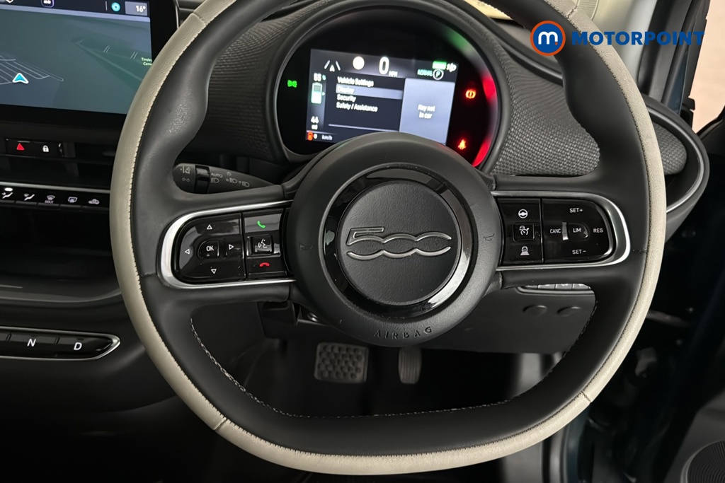 Fiat 500 La Prima Automatic Electric Convertible - Stock Number (1678615) - 2nd supplementary image