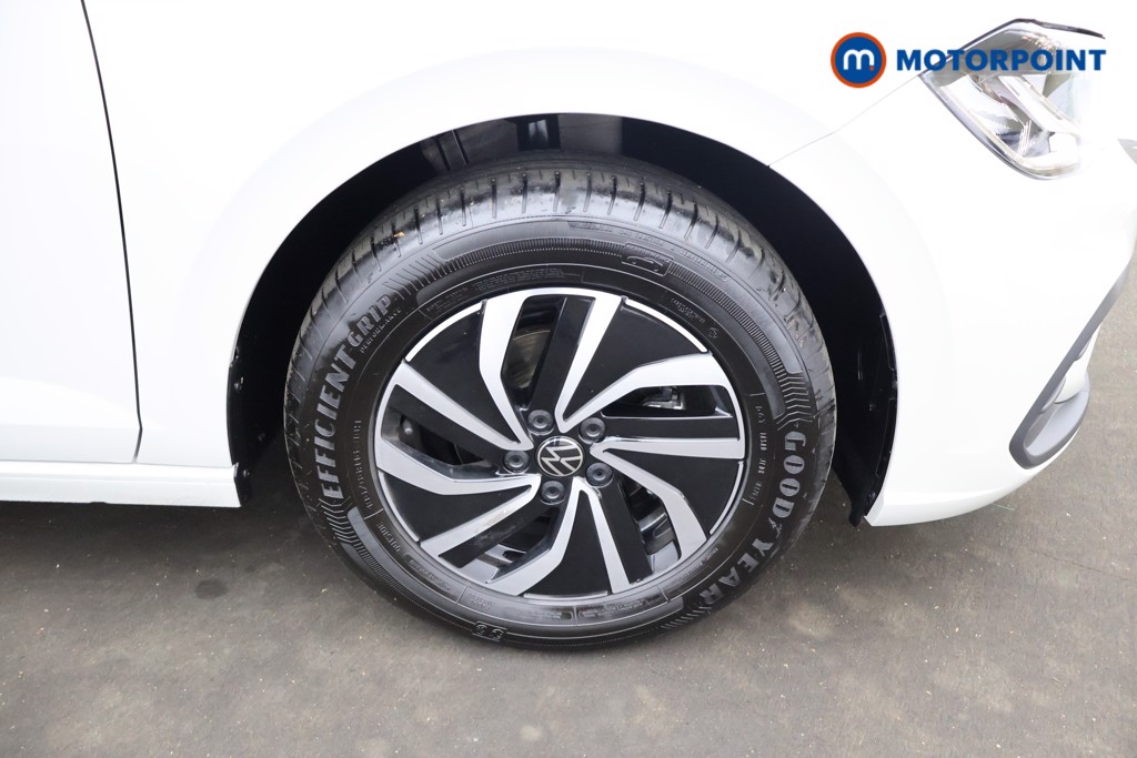Volkswagen Polo Life Manual Petrol Hatchback - Stock Number (1678818) - 4th supplementary image