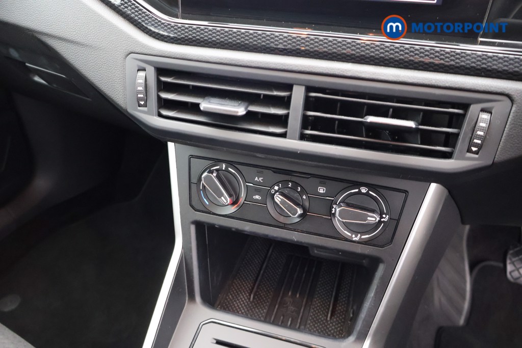 Volkswagen Polo Life Manual Petrol Hatchback - Stock Number (1678818) - 12th supplementary image