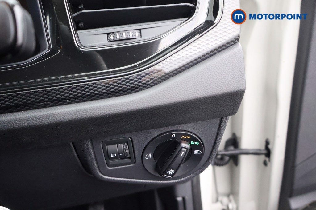 Volkswagen Polo Life Manual Petrol Hatchback - Stock Number (1680168) - 7th supplementary image