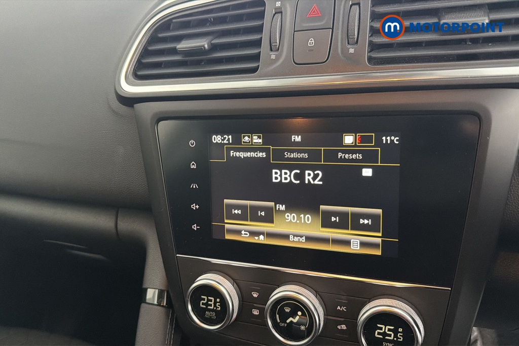 Renault Kadjar Iconic Automatic Petrol SUV - Stock Number (1680278) - 8th supplementary image