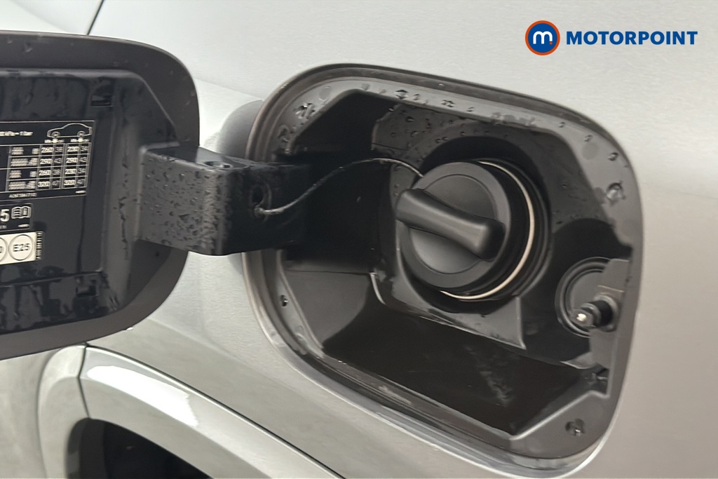 Mercedes-Benz GLA Amg Line Automatic Petrol SUV - Stock Number (1680392) - 41st supplementary image