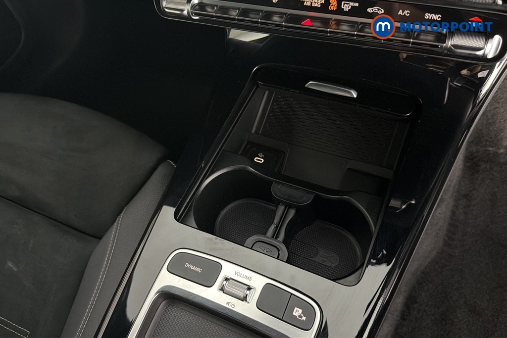Mercedes-Benz CLA Amg Line Automatic Petrol Coupe - Stock Number (1680393) - 16th supplementary image