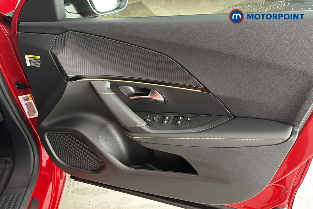 Peugeot 2008 GT Automatic Petrol SUV - Stock Number (1680493) - 18th supplementary image