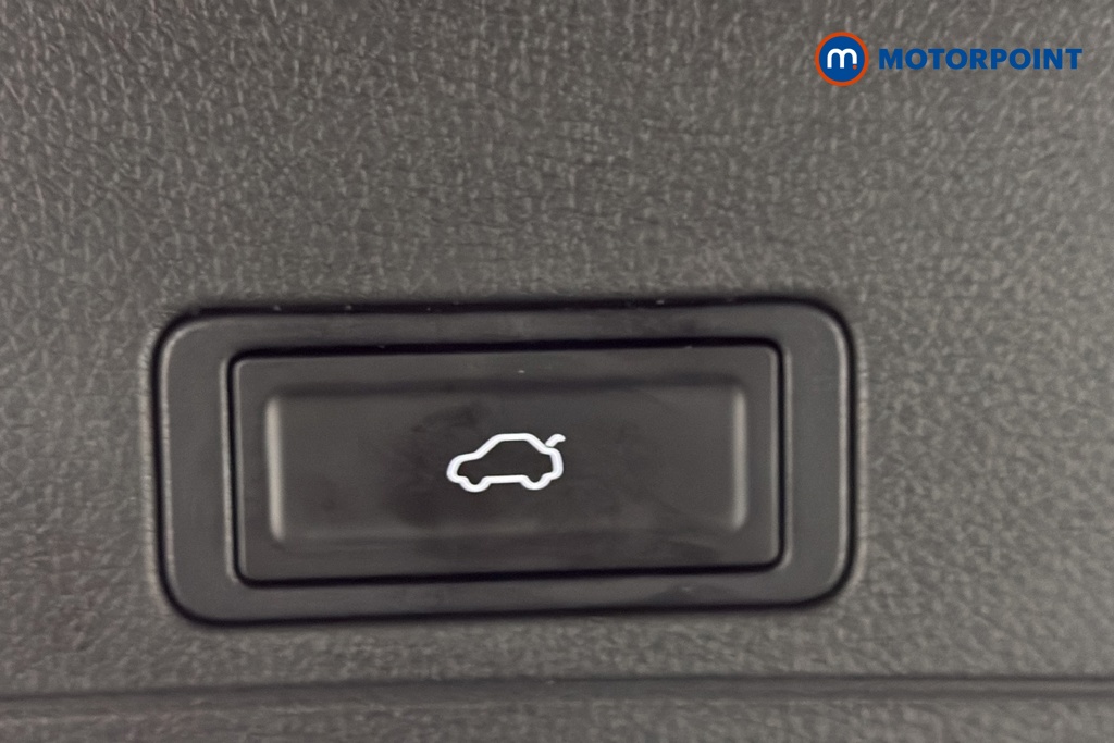 Chery Tiggo 8 Summit Automatic Petrol Plug-In Hybrid SUV - Stock Number (1680584) - 37th supplementary image