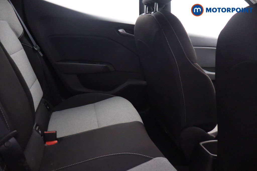 Renault Clio Evolution Manual Petrol Hatchback - Stock Number (1680739) - 6th supplementary image