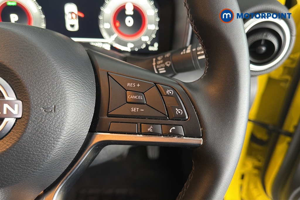 Nissan Juke N-Connecta Automatic Petrol-Electric Hybrid SUV - Stock Number (1681003) - 3rd supplementary image