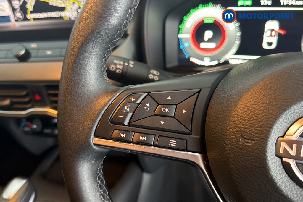 Nissan Juke N-Connecta Automatic Petrol-Electric Hybrid SUV - Stock Number (1681003) - 4th supplementary image