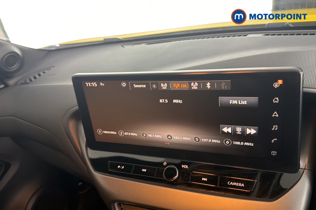 Nissan Juke N-Connecta Automatic Petrol-Electric Hybrid SUV - Stock Number (1681003) - 8th supplementary image