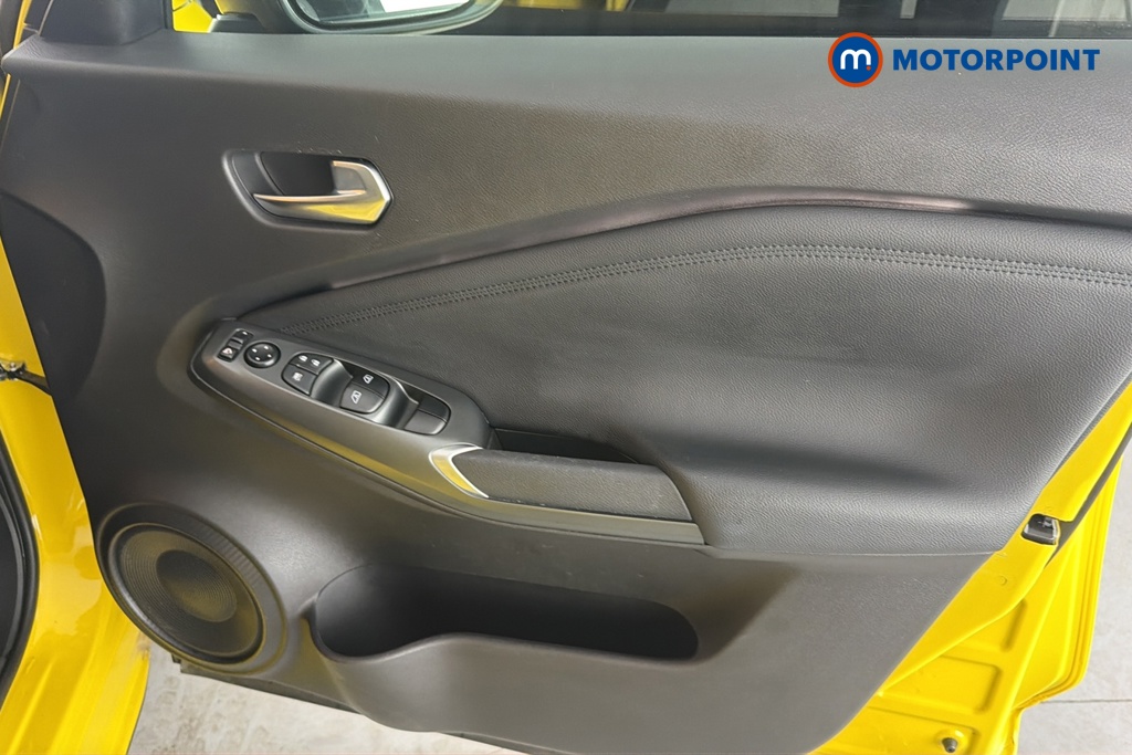 Nissan Juke N-Connecta Automatic Petrol-Electric Hybrid SUV - Stock Number (1681003) - 18th supplementary image