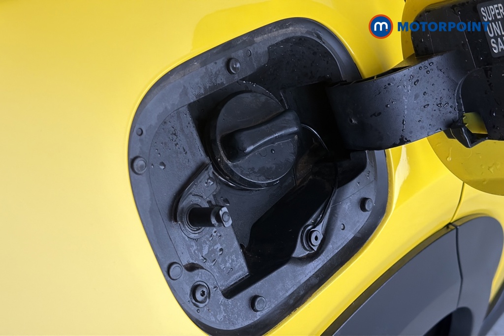Nissan Juke N-Connecta Automatic Petrol-Electric Hybrid SUV - Stock Number (1681003) - 41st supplementary image