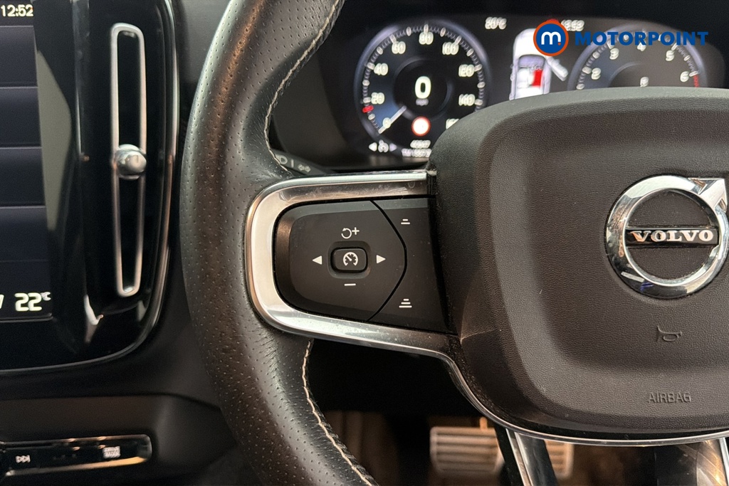 Volvo Xc40 R Design Pro Automatic Petrol SUV - Stock Number (1681109) - 3rd supplementary image