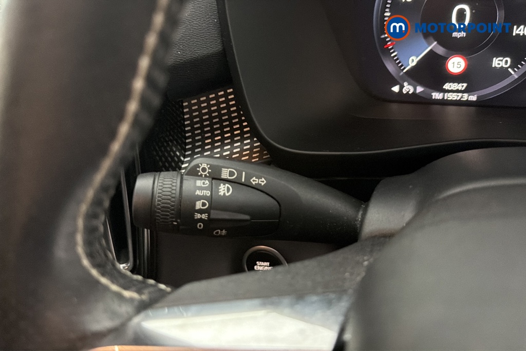 Volvo Xc40 R Design Pro Automatic Petrol SUV - Stock Number (1681109) - 5th supplementary image