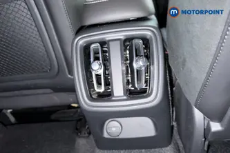 Volvo Xc40 R Design Pro Automatic Petrol SUV - Stock Number (1681109) - 28th supplementary image