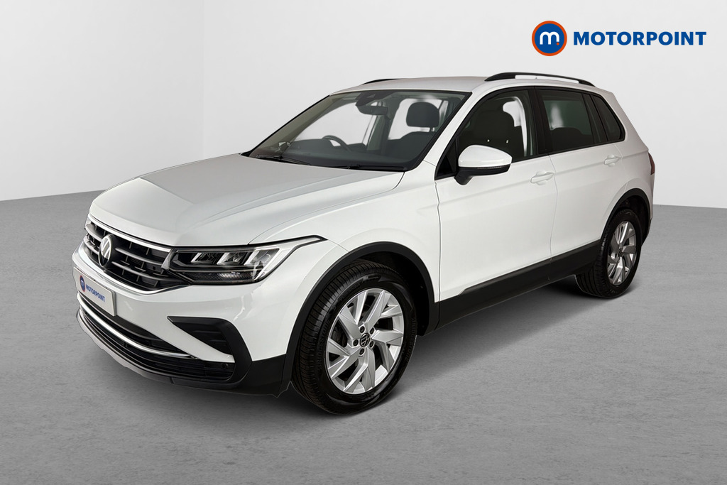 Volkswagen Tiguan Life Automatic Petrol SUV - Stock Number (1681210) - Passenger side front corner