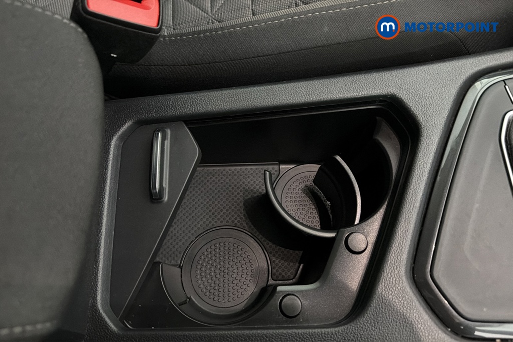 Volkswagen Tiguan Life Automatic Petrol SUV - Stock Number (1681210) - 7th supplementary image