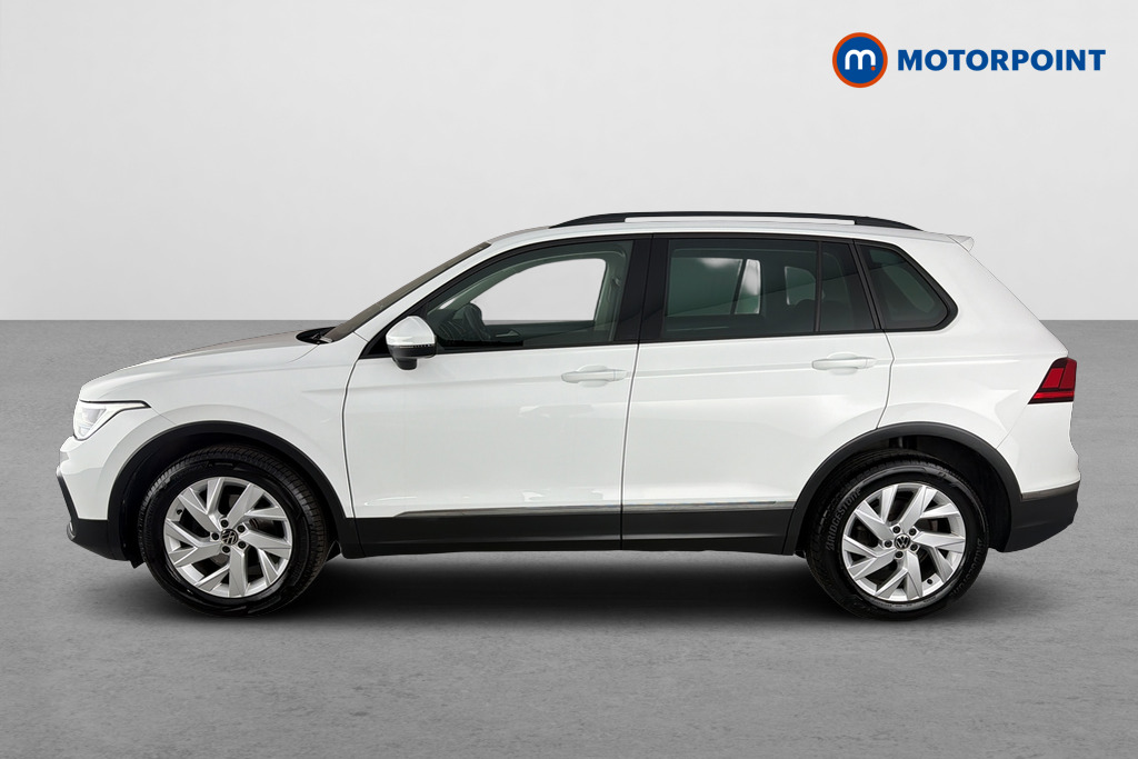 Volkswagen Tiguan Life Automatic Petrol SUV - Stock Number (1681210) - Drivers side