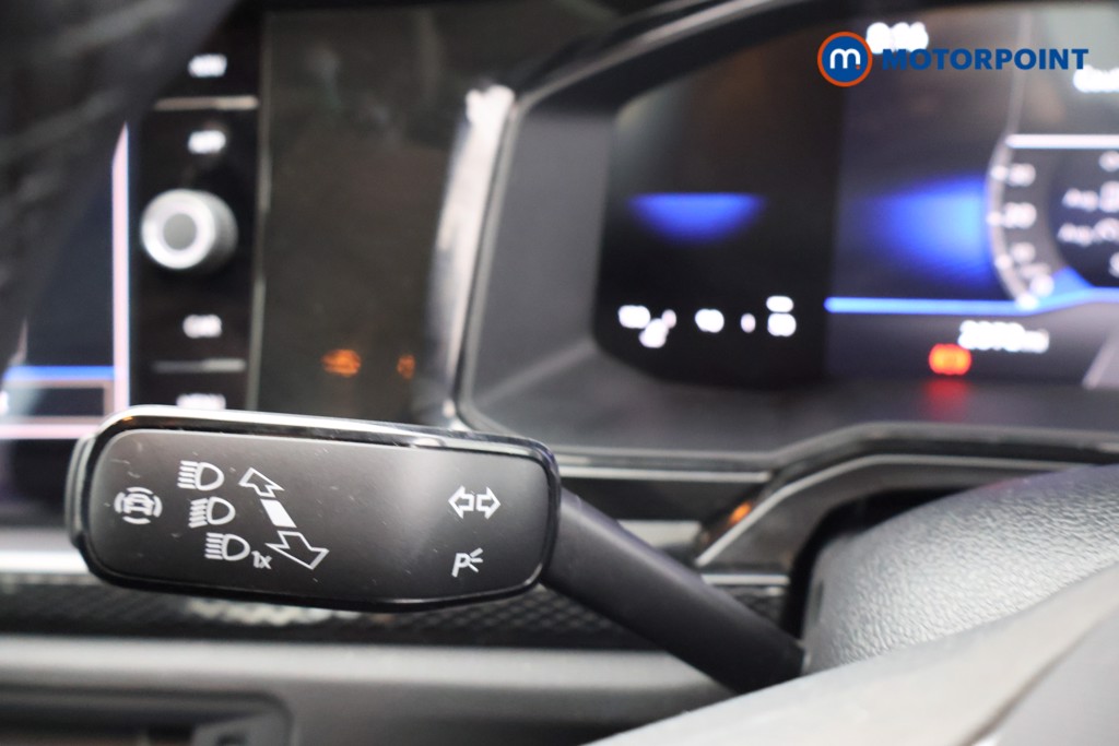 Volkswagen Polo Life Manual Petrol Hatchback - Stock Number (1681235) - 5th supplementary image